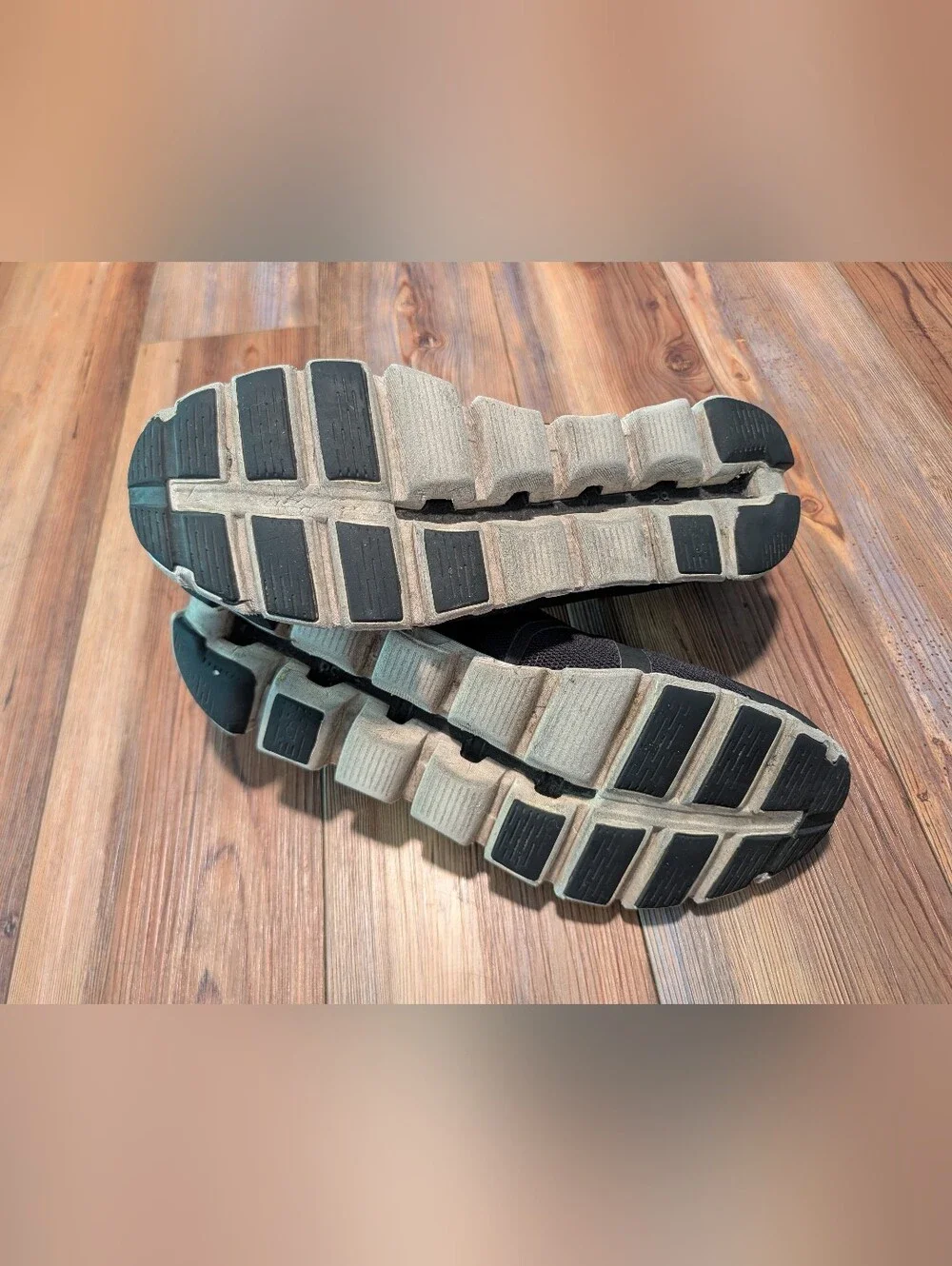On Running Men's Black Athletic Running Sneakers